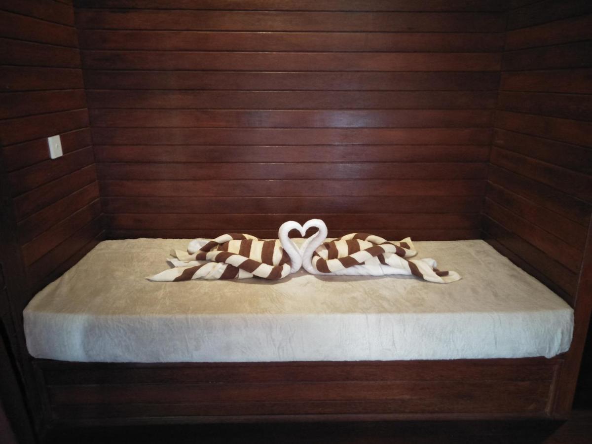 Sunset Hill Lembongan Hotel Kültér fotó