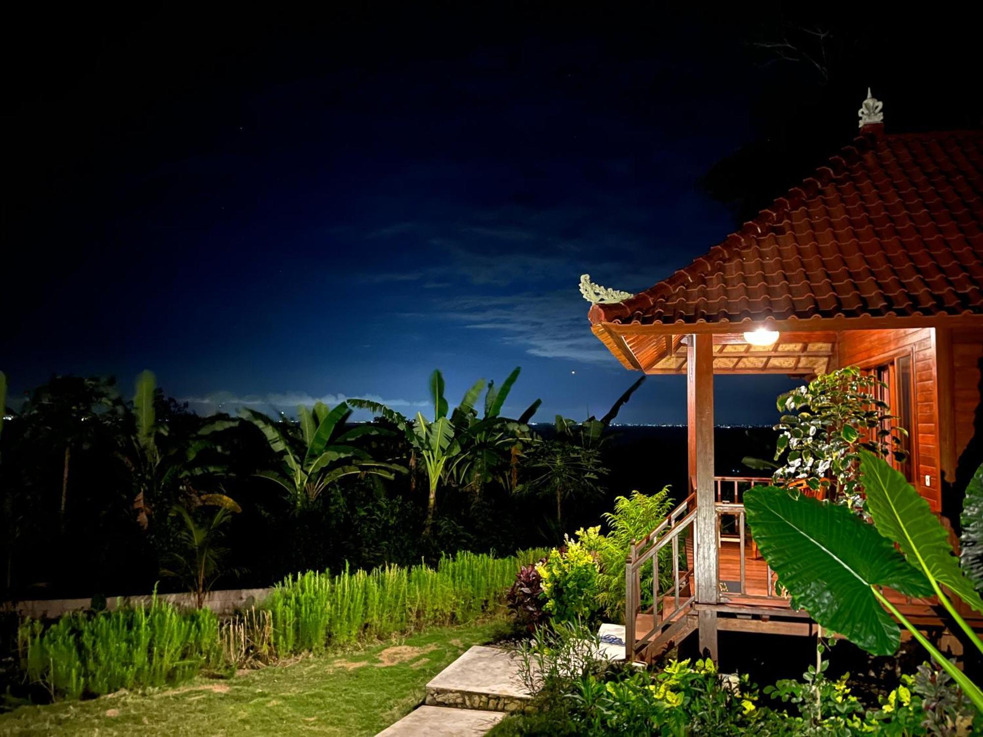 Sunset Hill Lembongan Hotel Kültér fotó